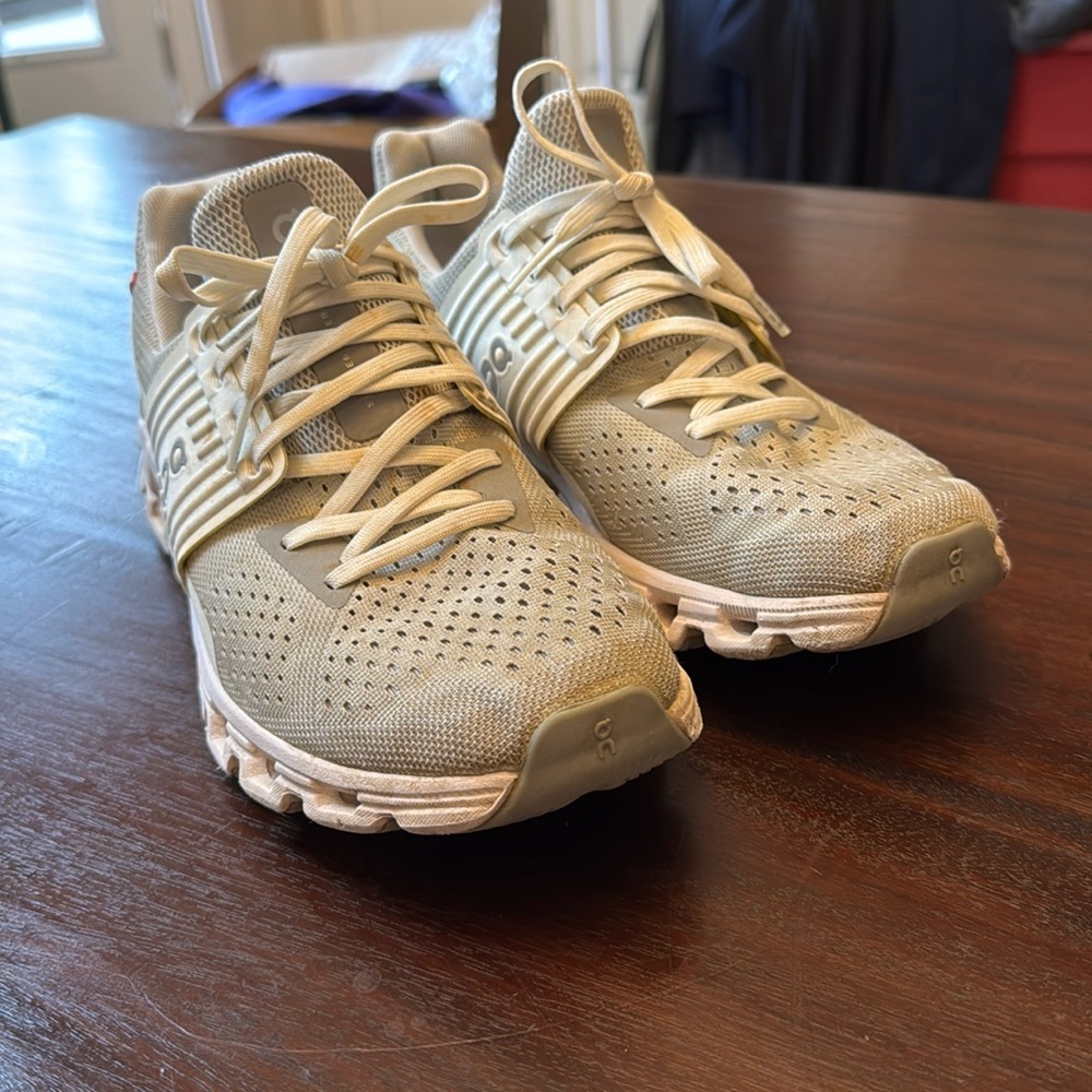 On Running Beige Sneakers